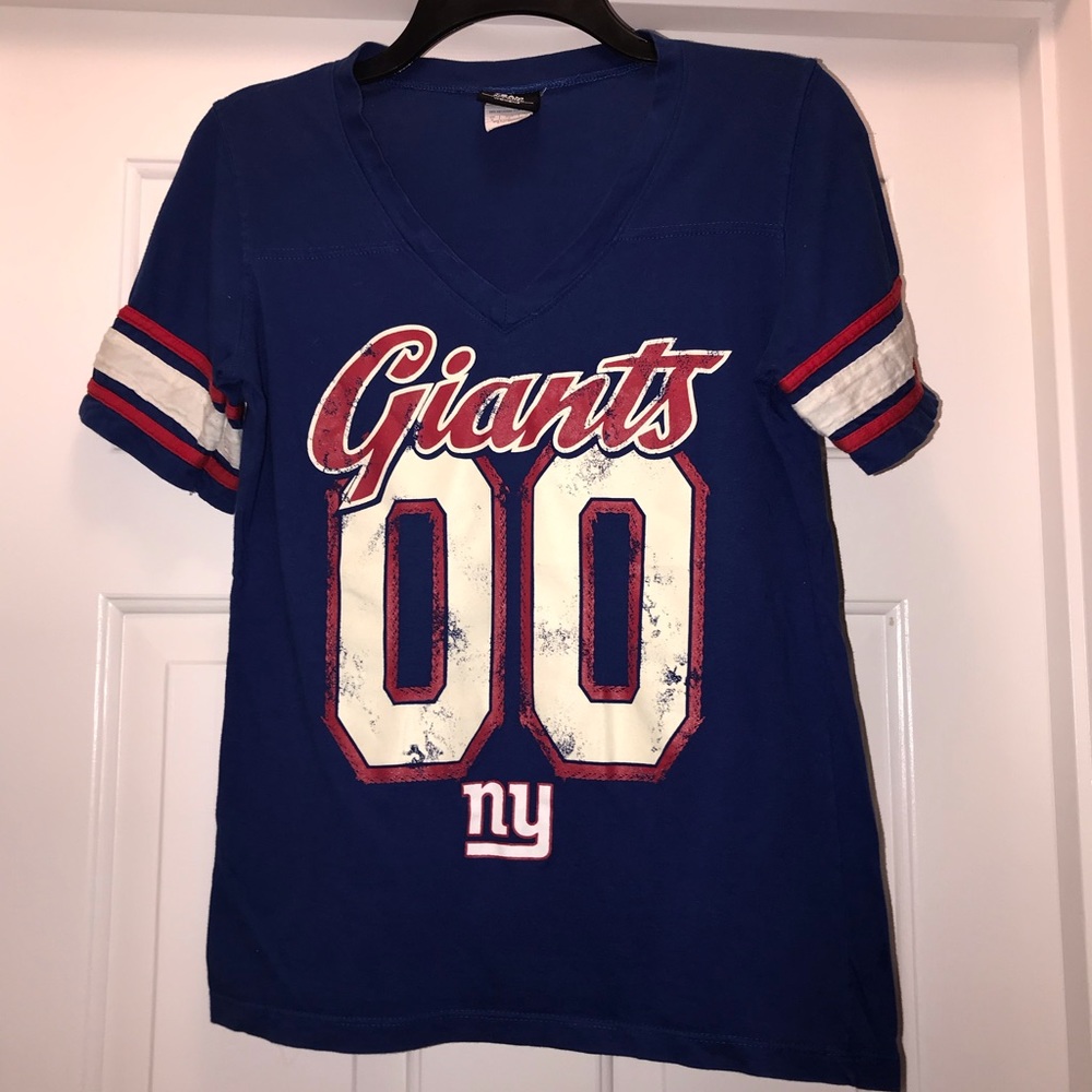 New York Giants Women’s medium tshirt